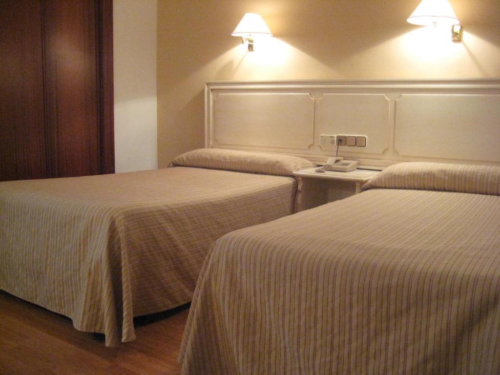 Hotel Victoria Linares  Ruang foto