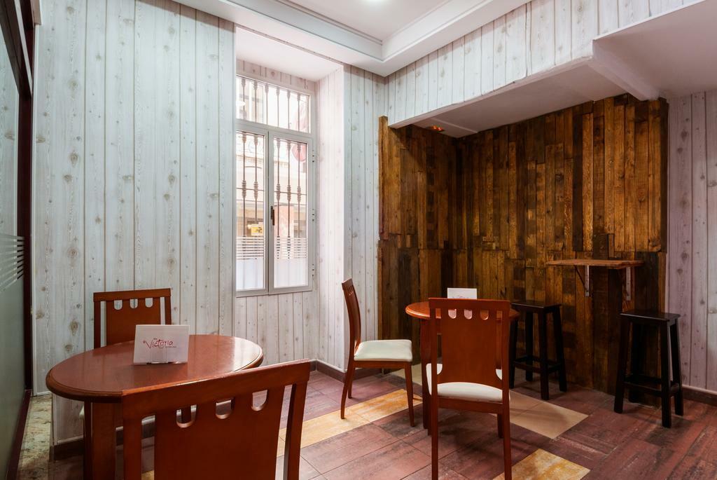 Hotel Victoria Linares  Bagian luar foto